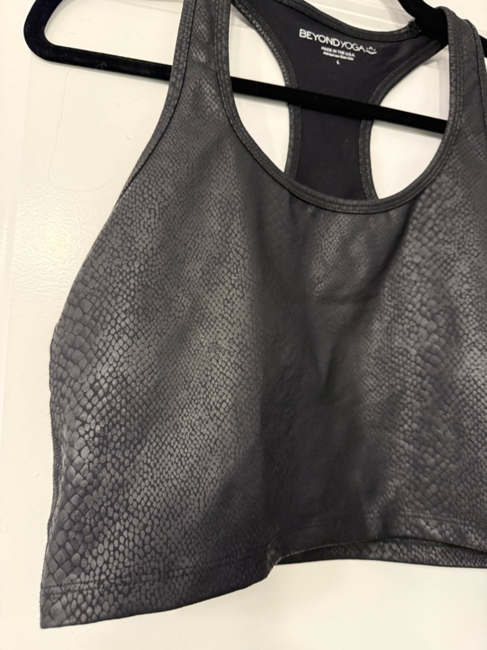 Beyond Yoga Croc Print Tank - Picture 2 of 7